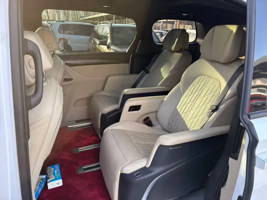 2022 Buick GL8 2.0T 237HP L4 9AT,autocango,china used car exporter,china ev exporter,chinese used car exporter,chinese used ev exporter