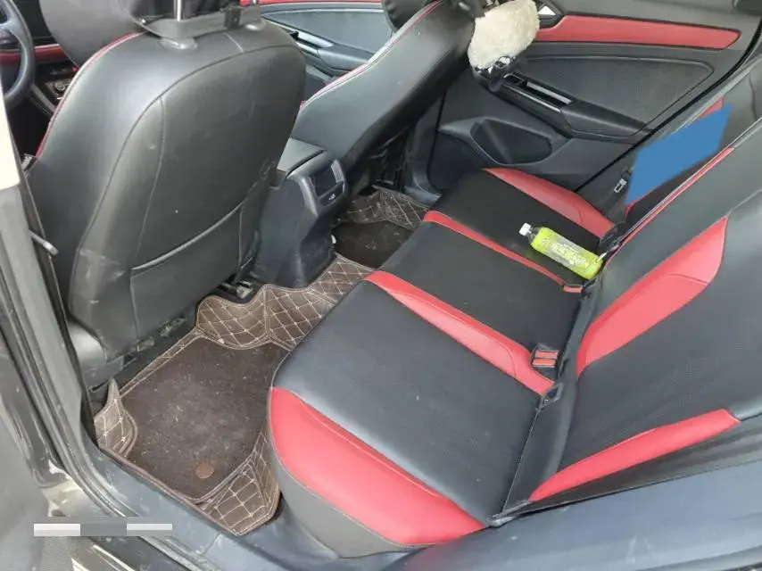 2022 JETTA VS5 thumbnail 4