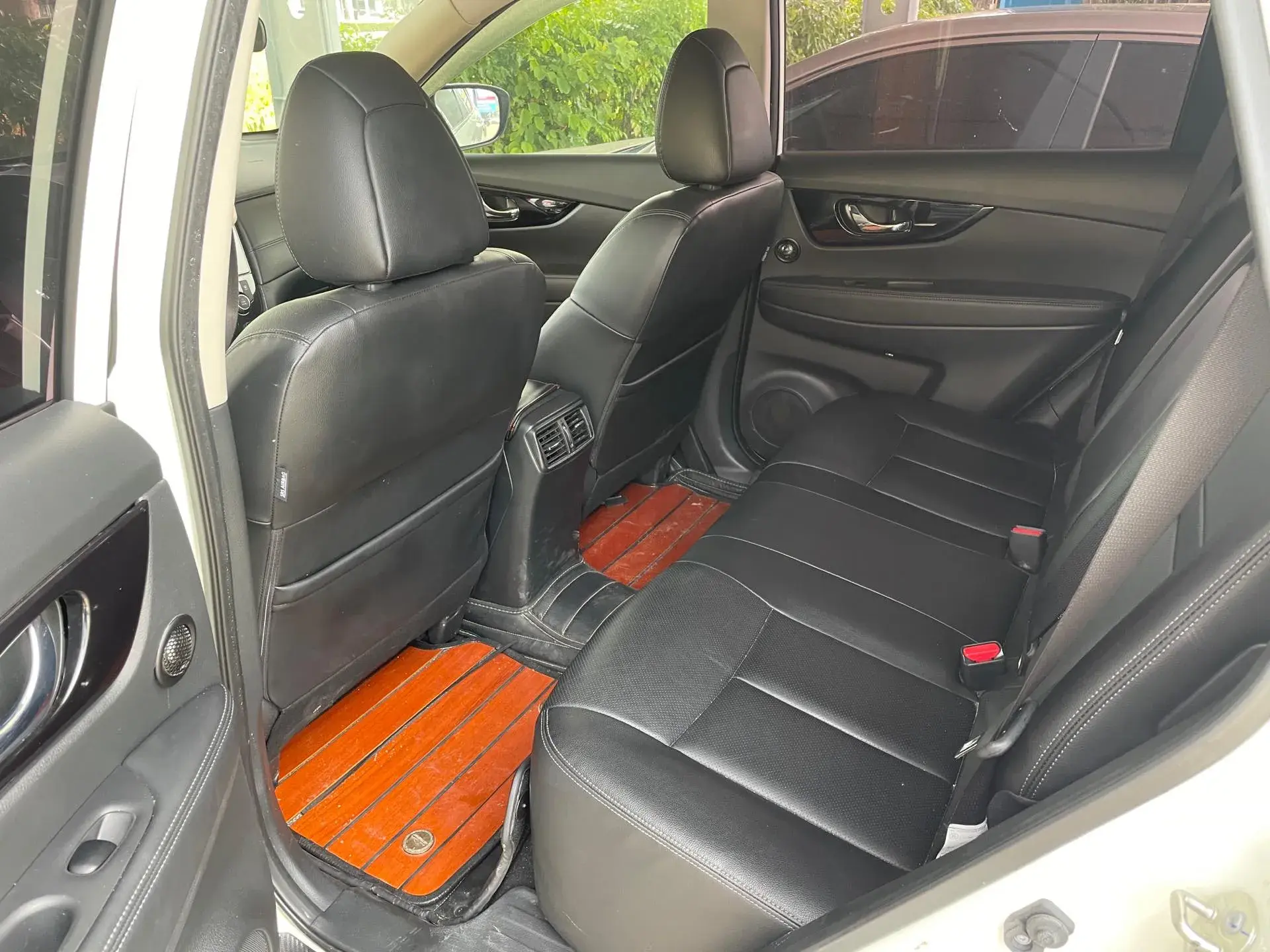 2021 NISSAN X-TRAIL thumbnail 3