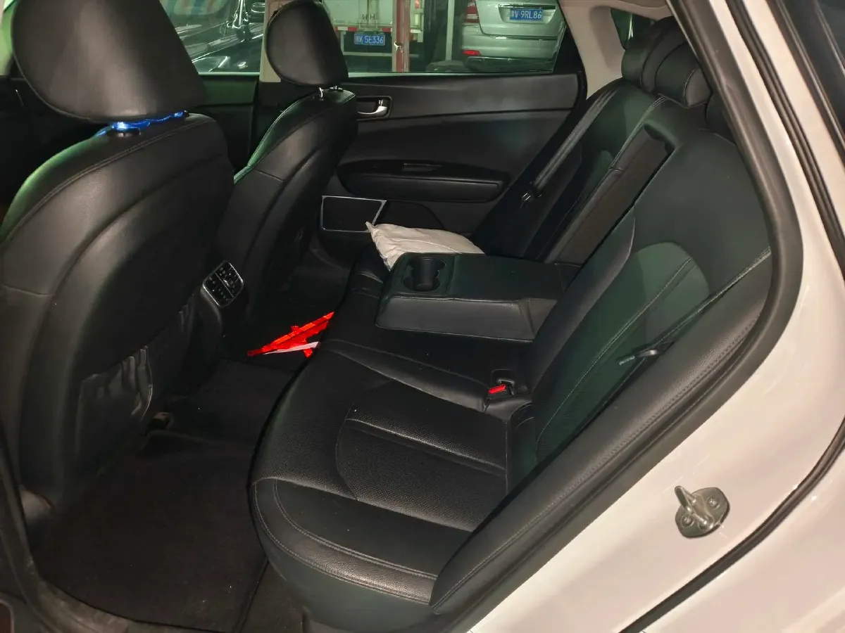 2016 Kia K5 1.6T 180HP L4 7DCT,autocango,china used car exporter,china ev exporter,chinese used car exporter,chinese used ev exporter