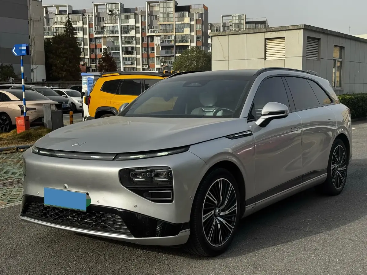 2024 Xpeng G9 BEV 78.2KWH