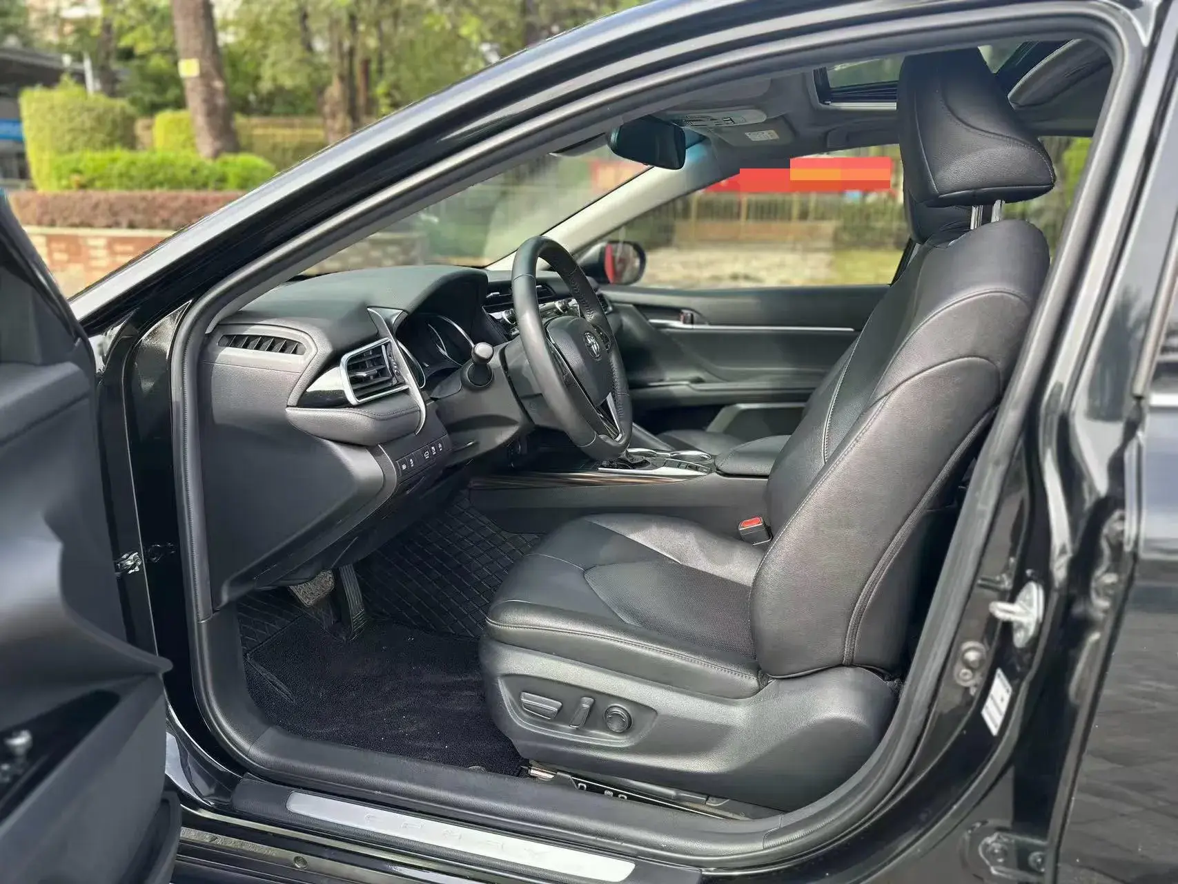 2019 TOYOTA CAMRY thumbnail 3