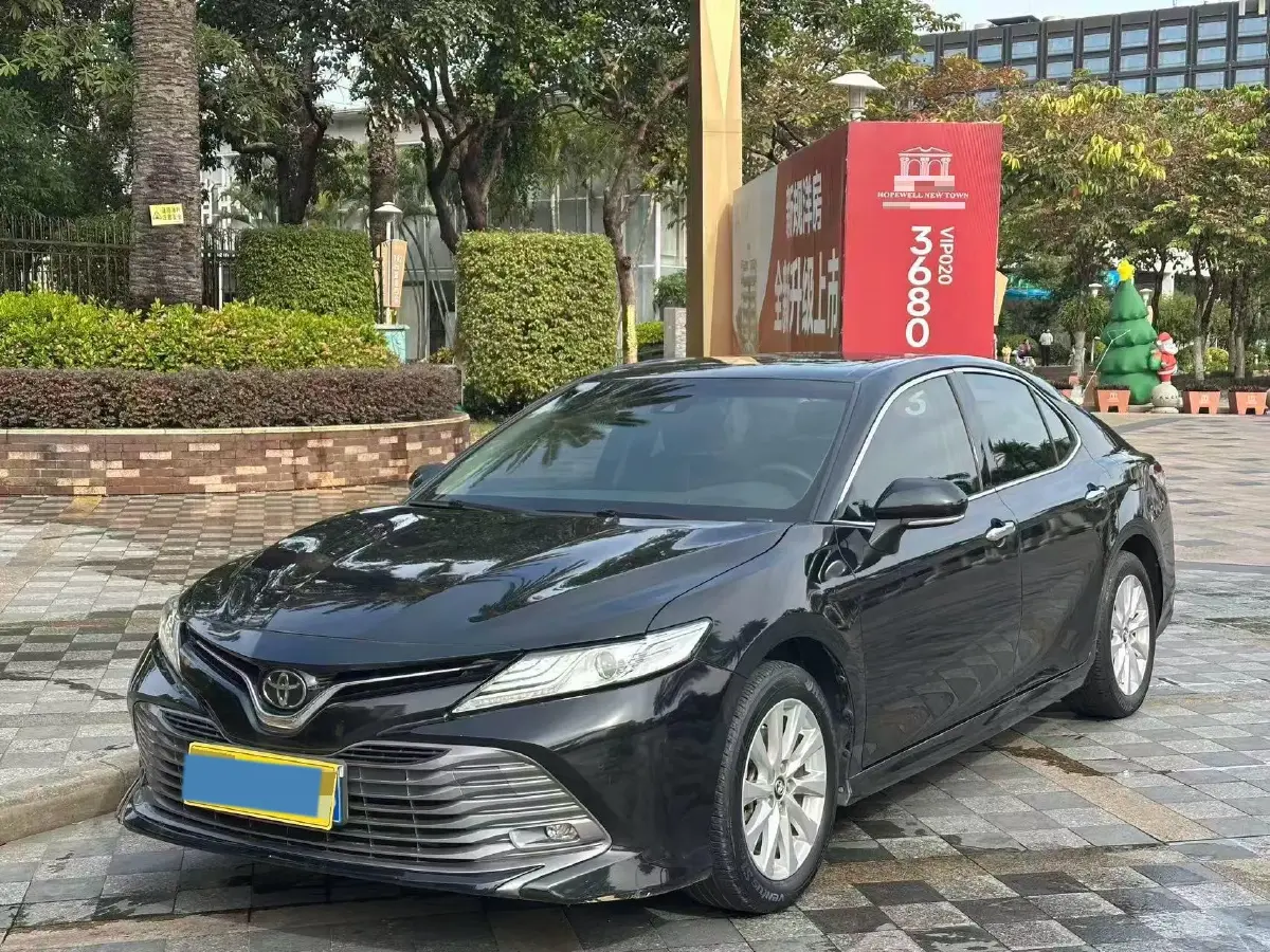2019 Toyota Camry 2.0L 178HP L4 CVT