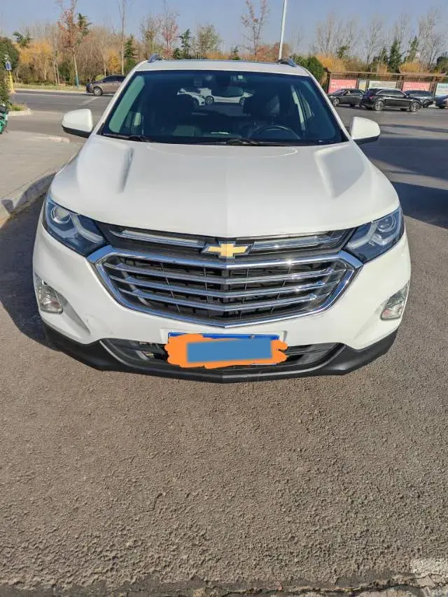 2018 CHEVROLET EQUINOX thumbnail 3
