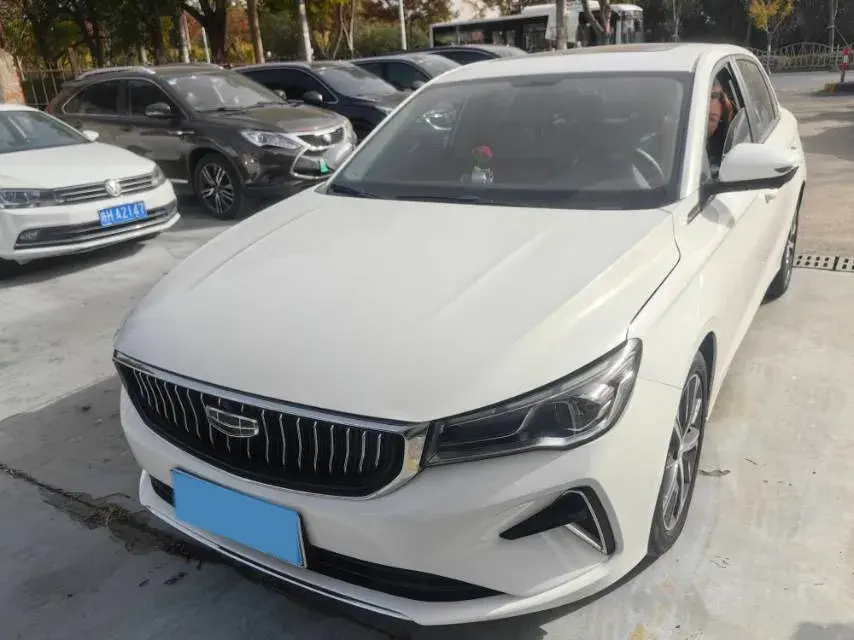 2023 Geely Emgrand 1.5L 127HP L4 CVT