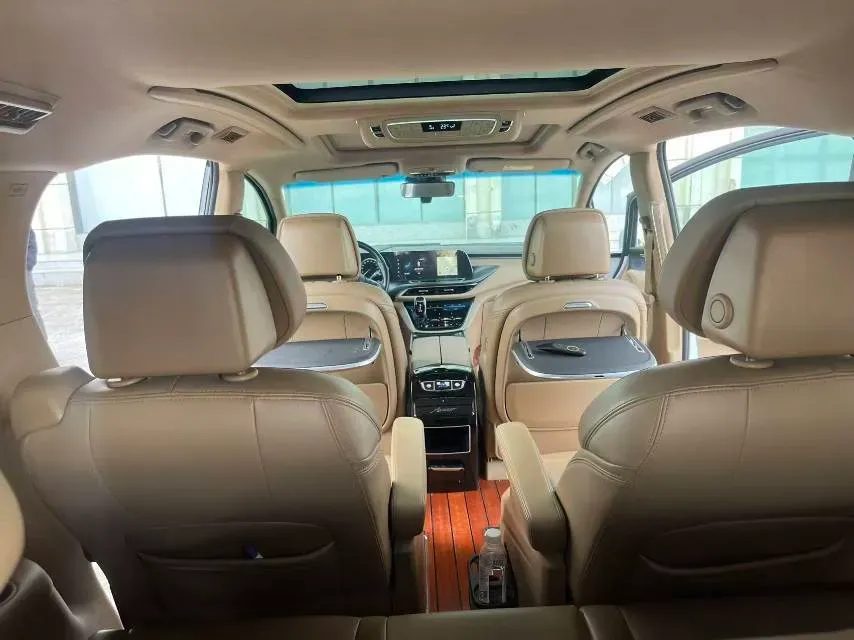 2020 Buick GL8 2.0T 237HP L4 9AT,autocango,china used car exporter,china ev exporter,chinese used car exporter,chinese used ev exporter