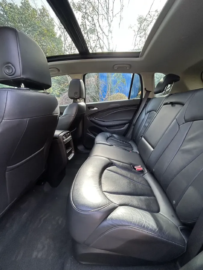 2020 Buick EnvisionPlus 1.5T 169HP L4 7DCT,autocango,china used car exporter,china ev exporter,chinese used car exporter,chinese used ev exporter