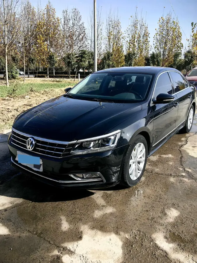 2017 Volkswagen Passat 1.8T 180HP L4 7DCT
