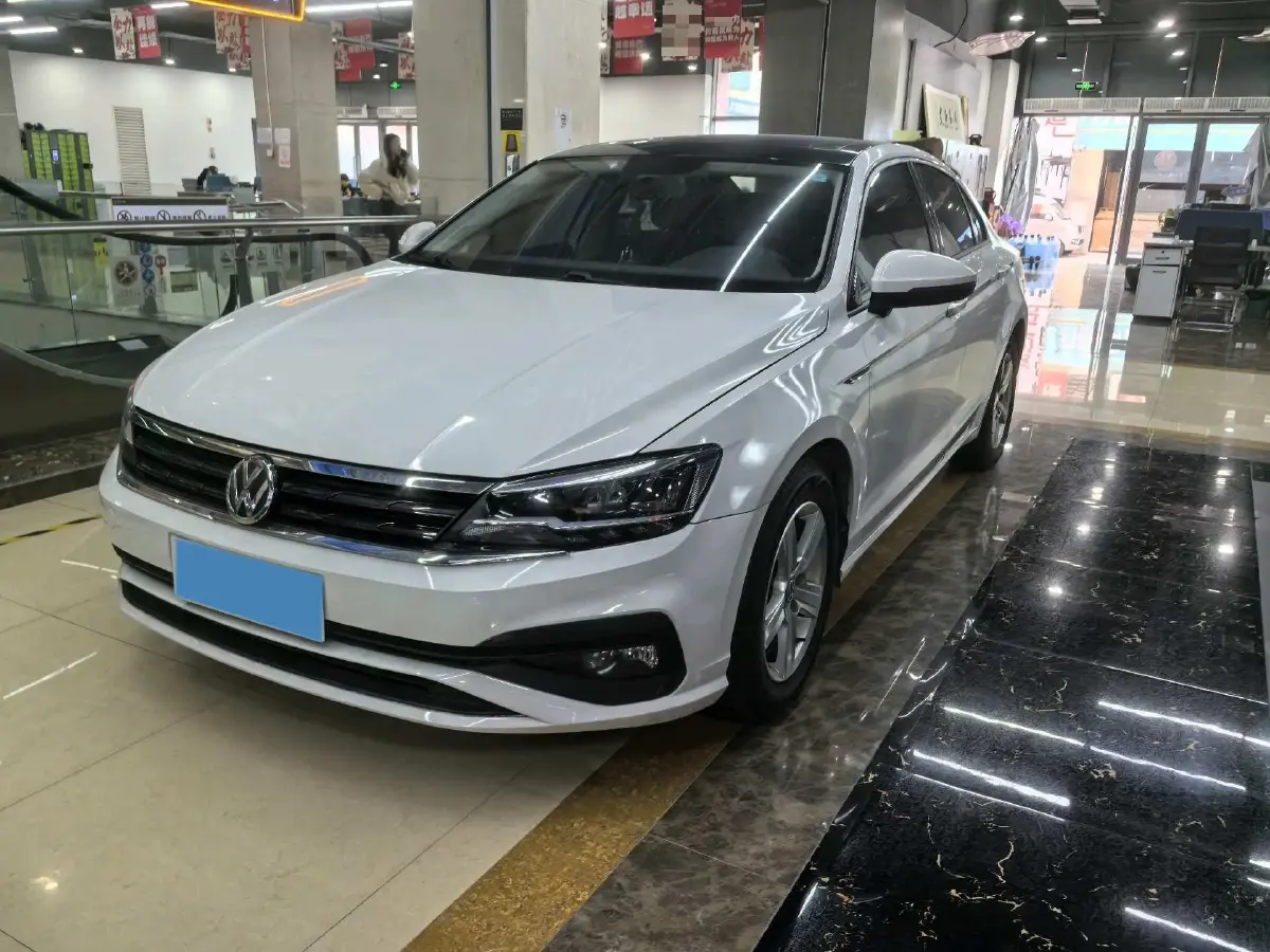 2021 Volkswagen Lamando 1.4T 131HP L4 7DCT