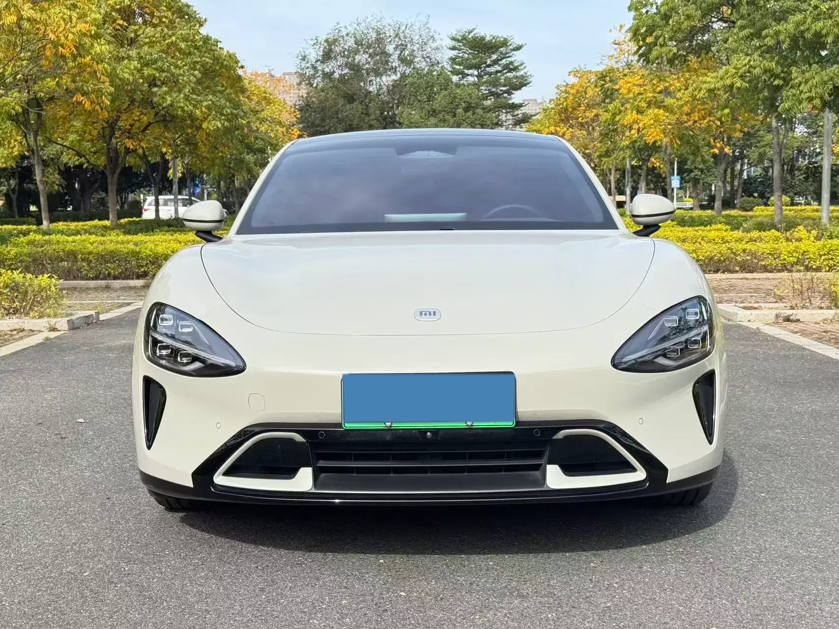 2024 MI SU7 thumbnail 2