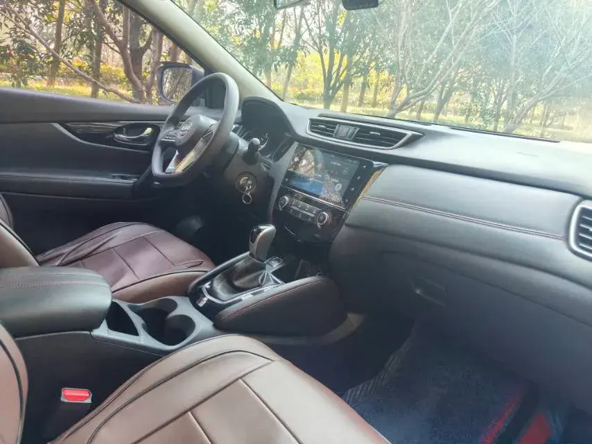 2021 NISSAN QASHQAI thumbnail 4