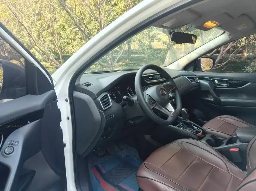 2021 NISSAN QASHQAI thumbnail 2
