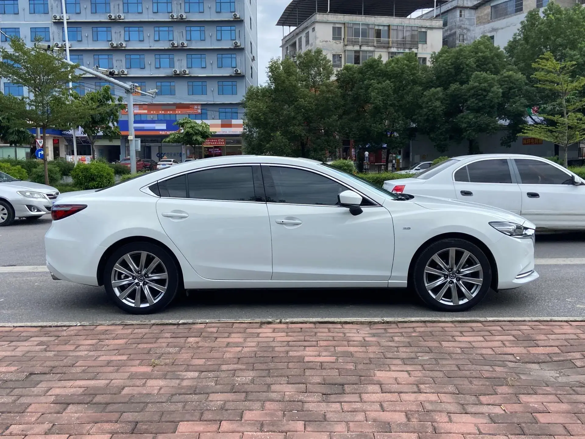 2020 MAZDA ATENZA thumbnail 4