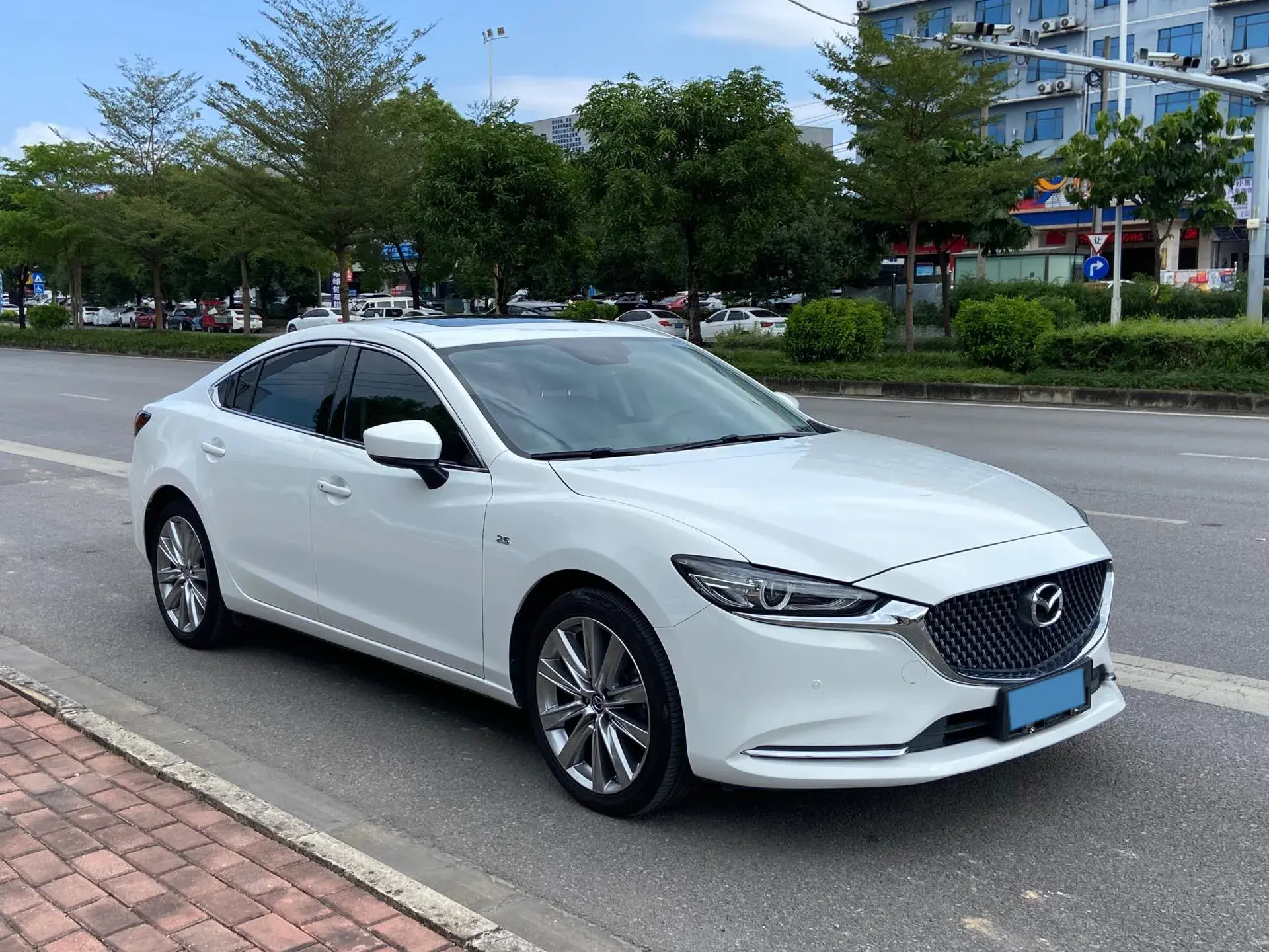 2020 MAZDA ATENZA thumbnail 3