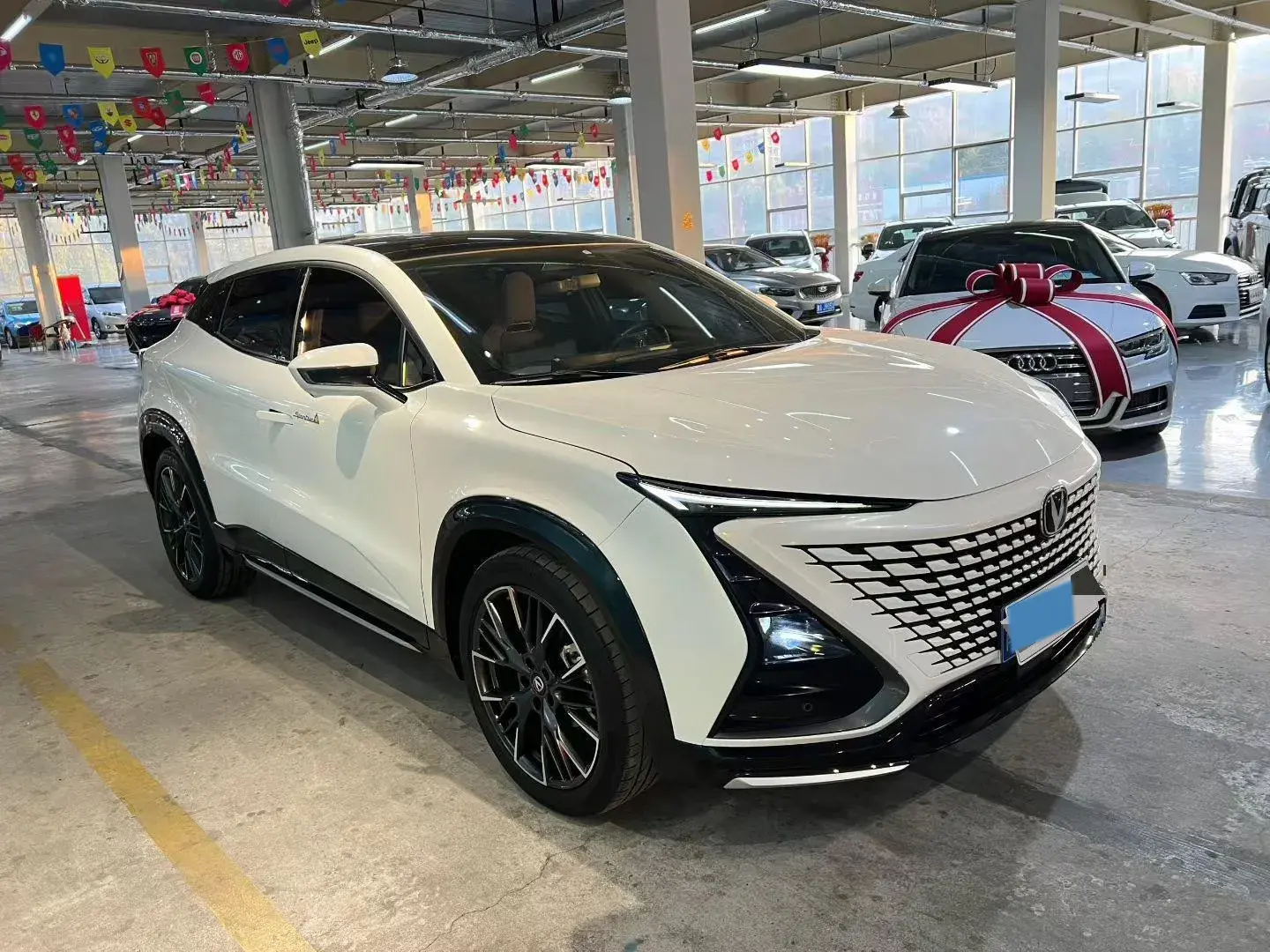 2023 CHANGAN UNI-T thumbnail 3