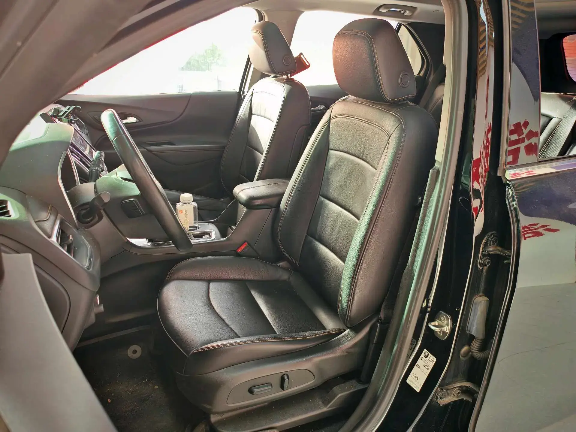 2018 CHEVROLET EQUINOX thumbnail 3