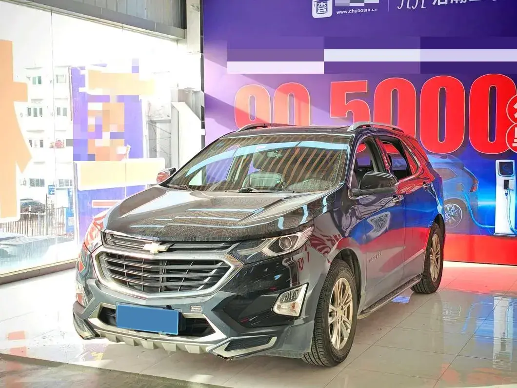 2018 CHEVROLET EQUINOX view 1