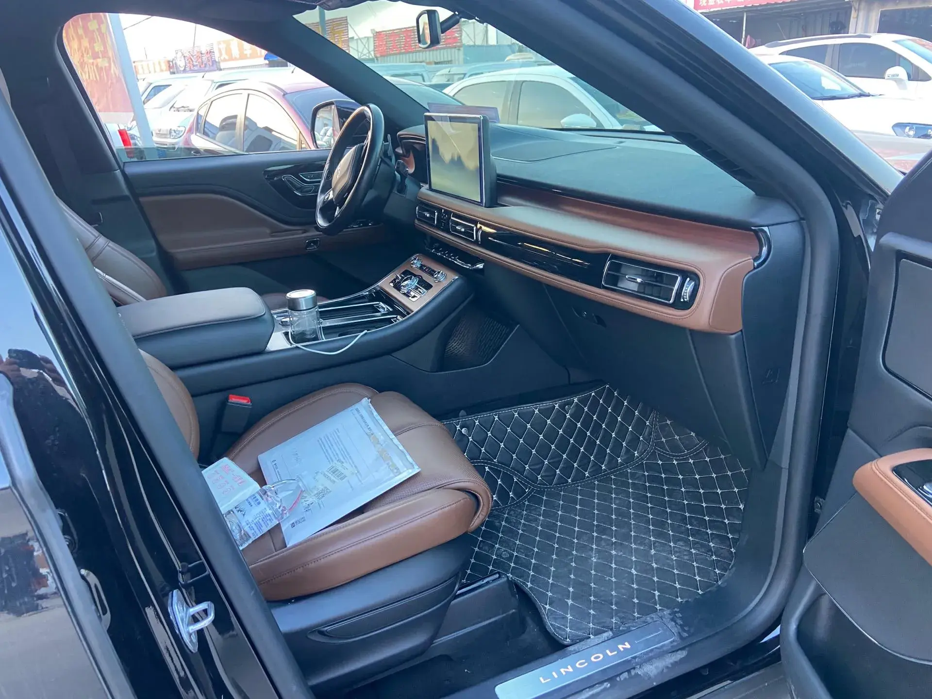 2023 LINCOLN AVIATOR thumbnail 4