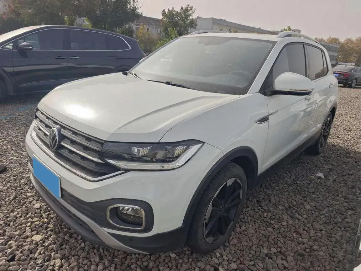 2023 Volkswagen Tacqua 1.2T 116HP L4 7DCT