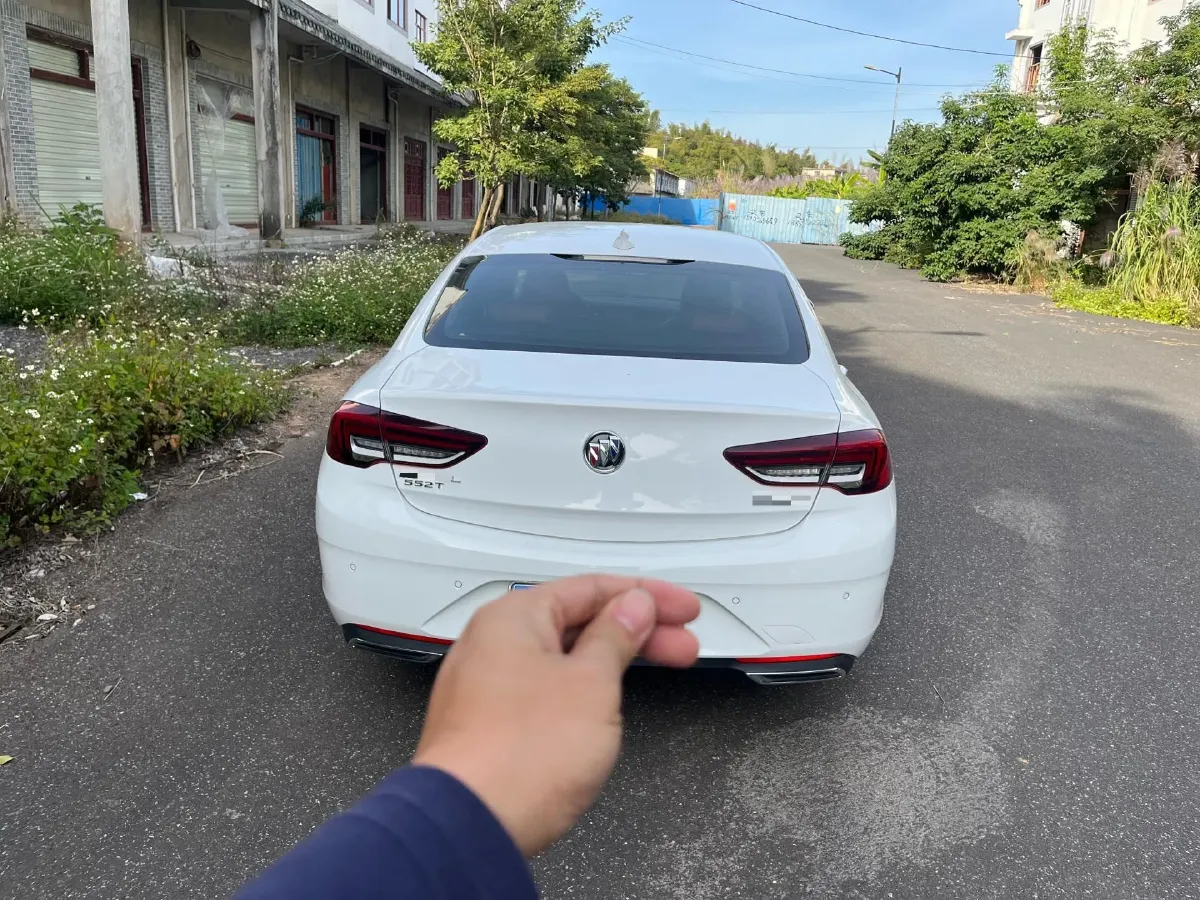 2022 Buick Regal 1.5T 169HP L4 9AT,autocango,china used car exporter,china ev exporter,chinese used car exporter,chinese used ev exporter