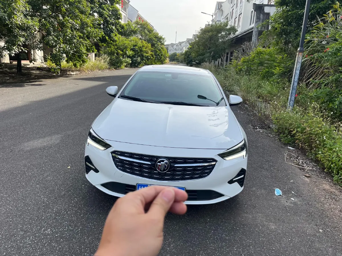 2022 Buick Regal 1.5T 169HP L4 9AT,autocango,china used car exporter,china ev exporter,chinese used car exporter,chinese used ev exporter