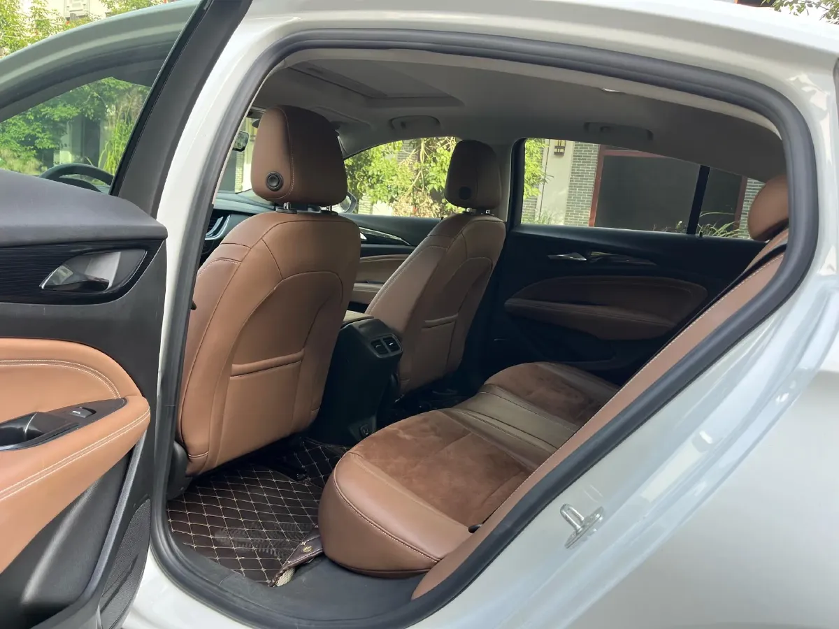 2022 Buick Regal 1.5T 169HP L4 9AT,autocango,china used car exporter,china ev exporter,chinese used car exporter,chinese used ev exporter