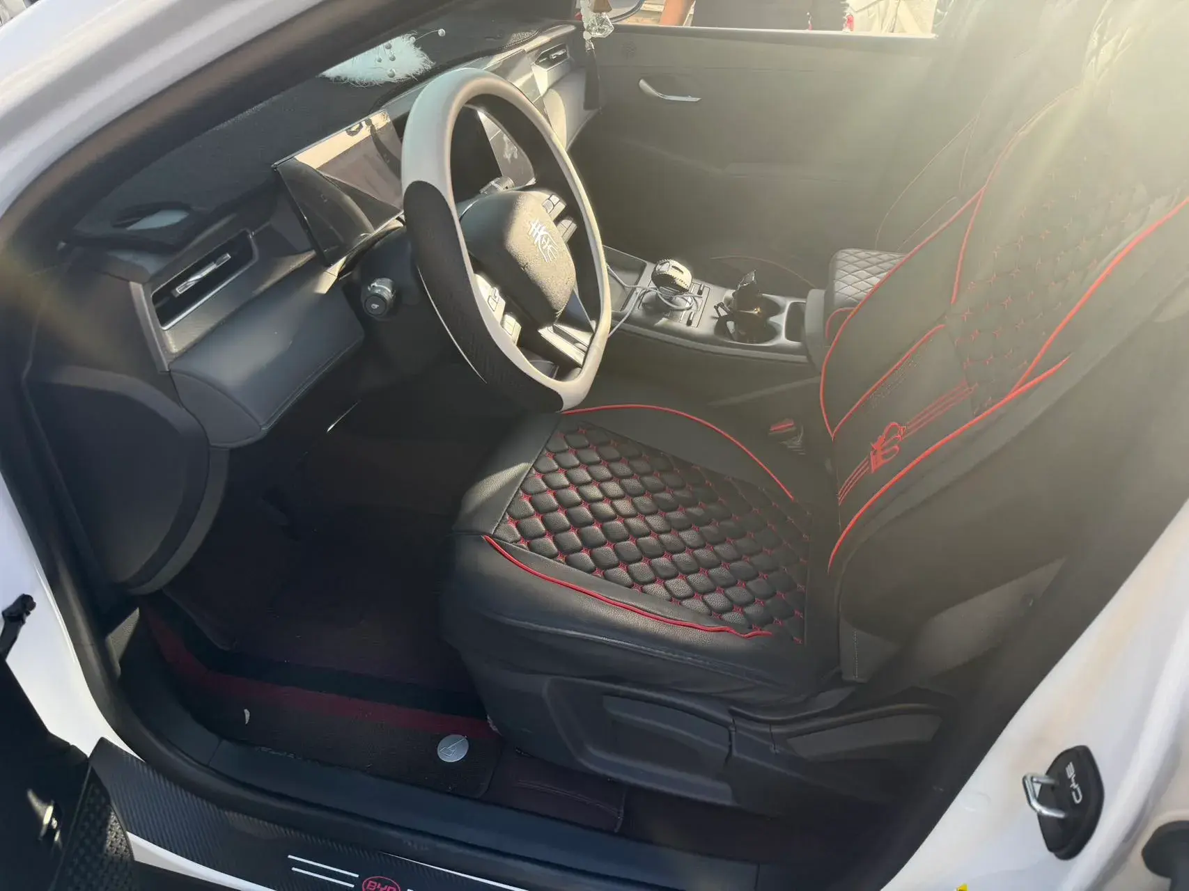 2025 BYD QIN thumbnail 3