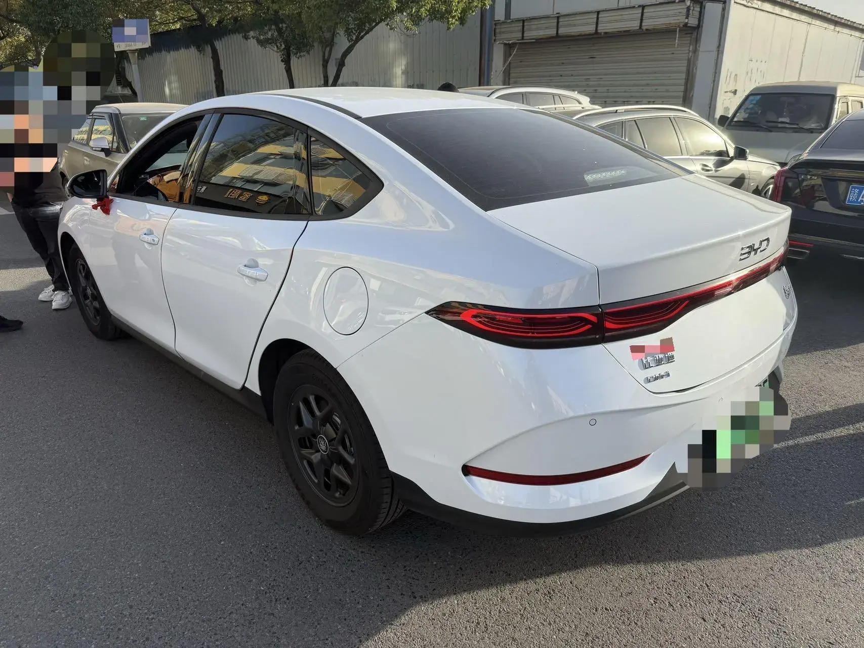 2025 BYD QIN thumbnail 2