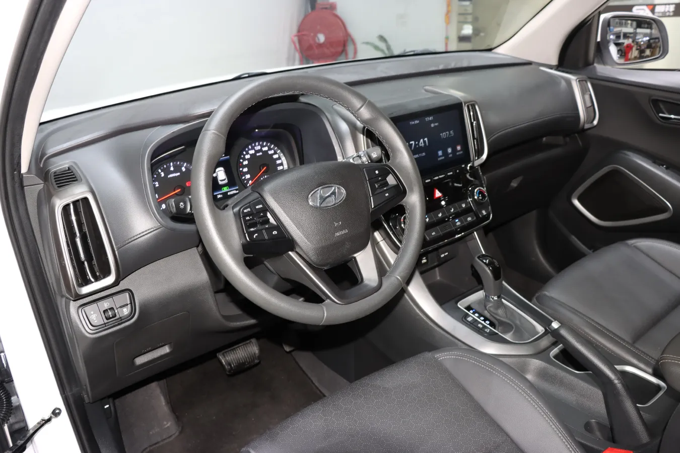 2019 Hyundai ix35 2.0L 160HP L4 6AT,autocango,china used car exporter,china ev exporter,chinese used car exporter,chinese used ev exporter