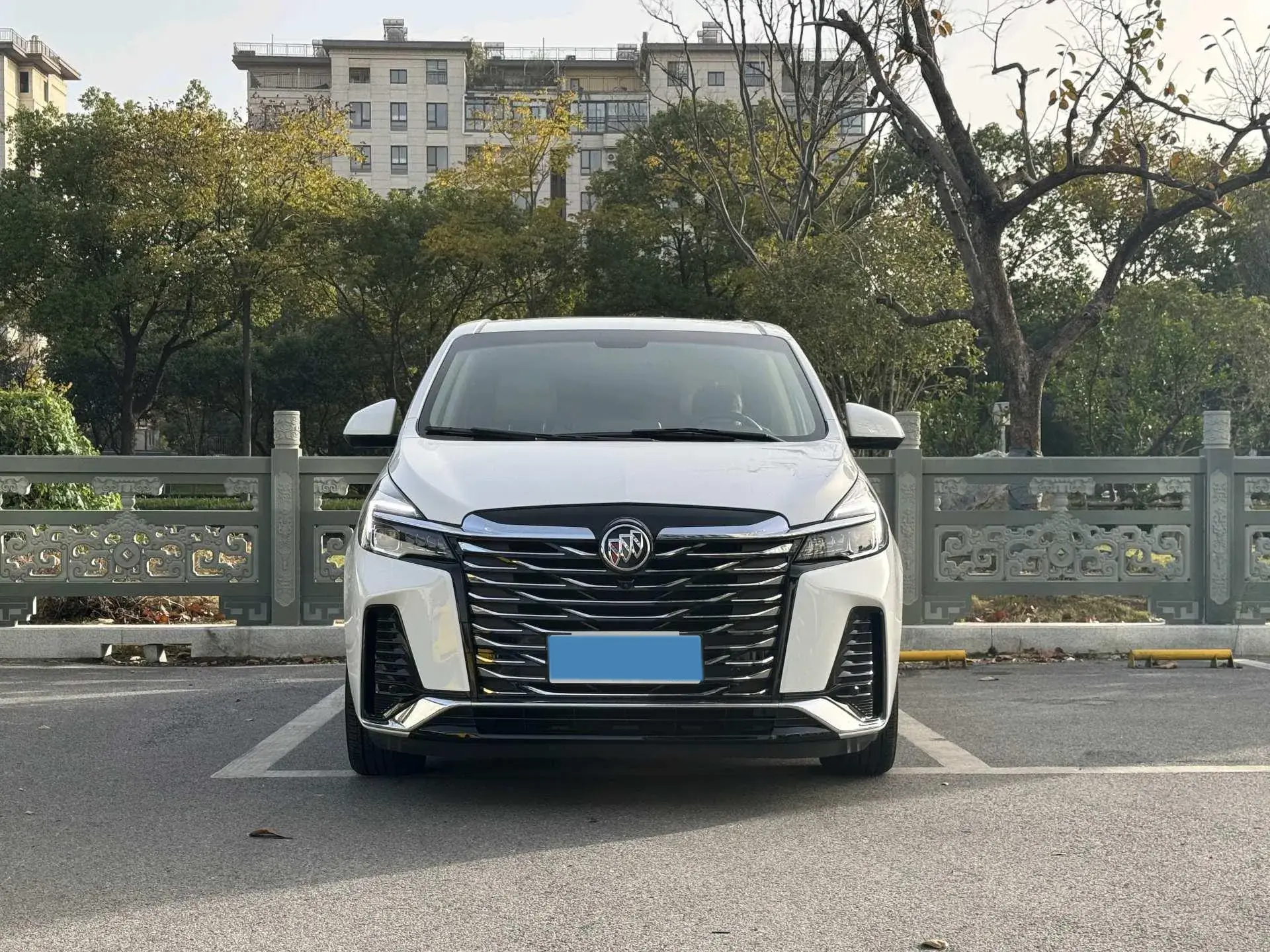 2022 BUICK GL8 thumbnail 2