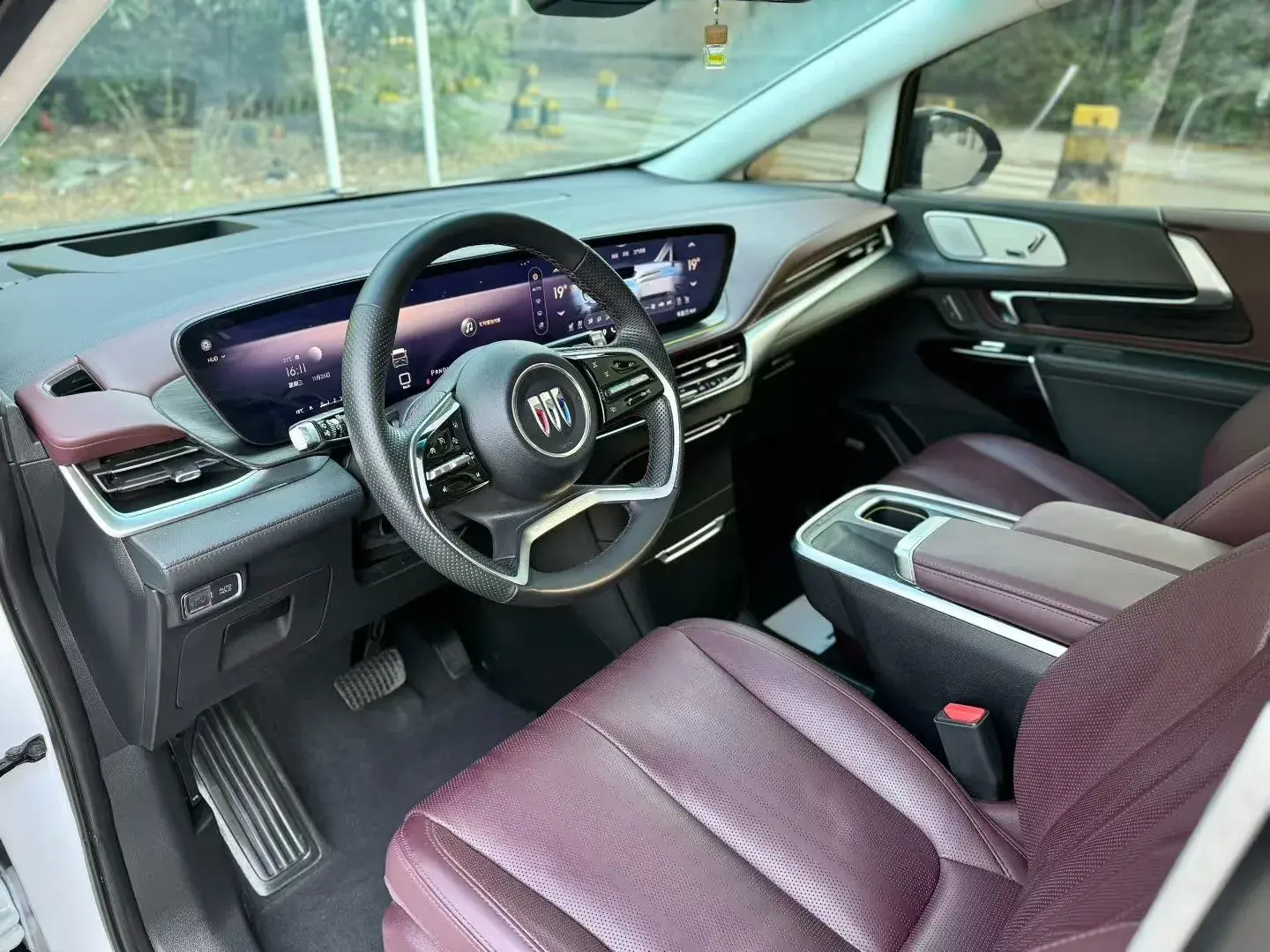 2023 BUICK CENTURY thumbnail 4