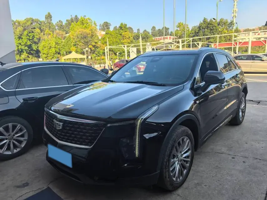 2024 Cadillac XT4 2.0T 237HP L4 9AT