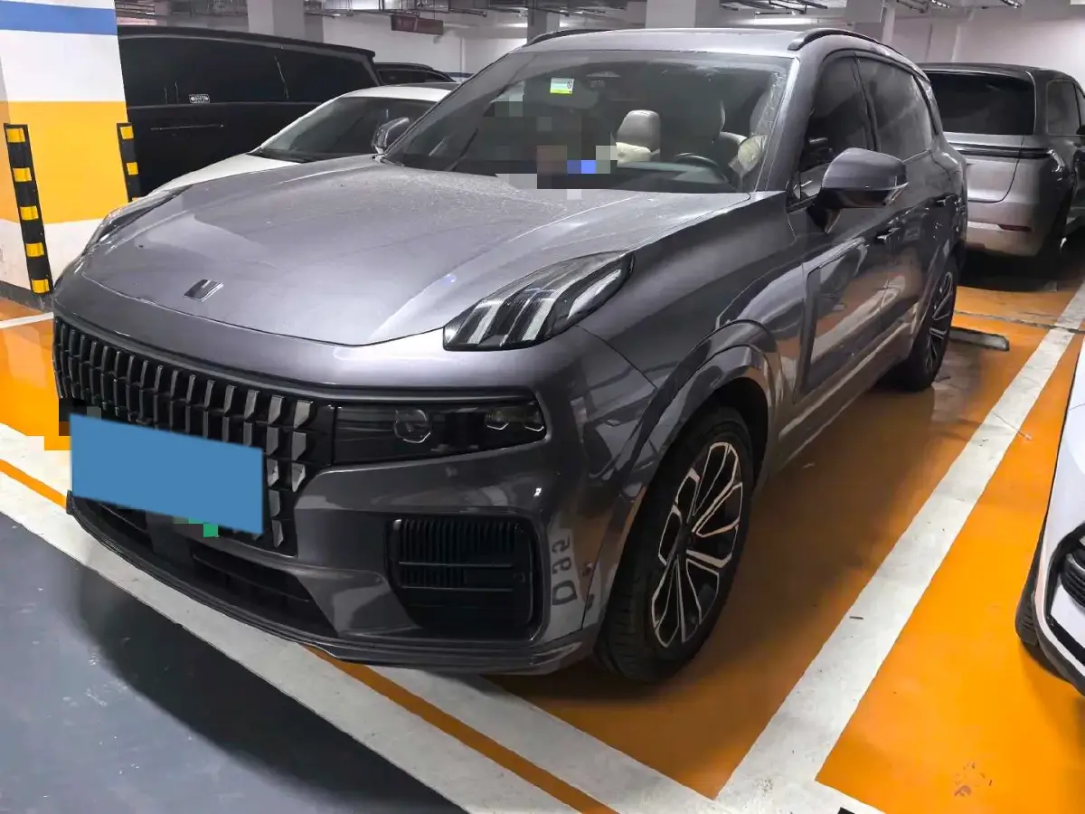 2023 LYNK&CO 09 EM-P 2.0T 254HP L4 3DHT PHEV 40.1KWH