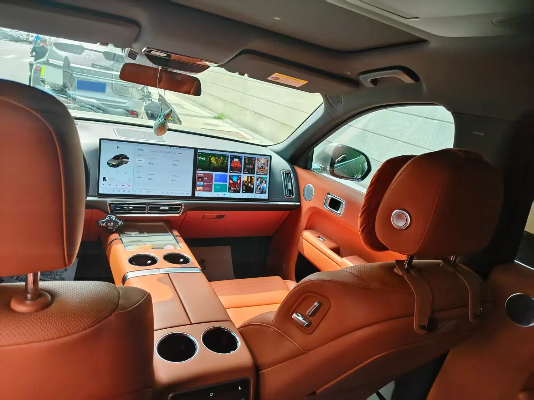 2022 LI L9 thumbnail 3