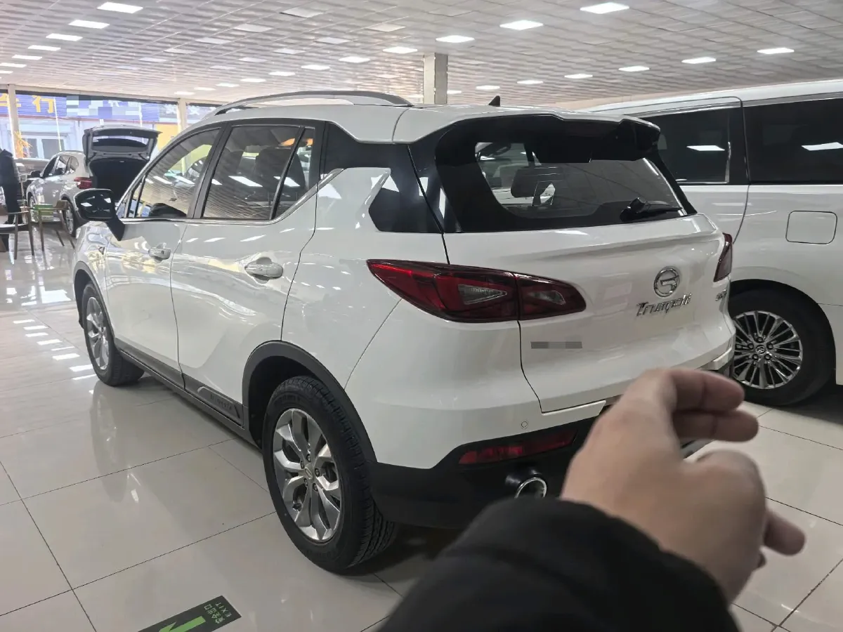 2017 GAC Trumpchi GS3 1.5L 114HP L4 5MT,autocango,china used car exporter,china ev exporter,chinese used car exporter,chinese used ev exporter