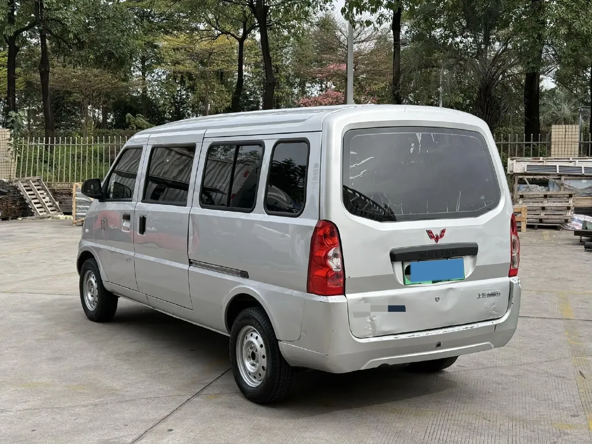 2022 WuLing RongGuang EV BEV 41.6KWH,autocango,china used car exporter,china ev exporter,chinese used car exporter,chinese used ev exporter