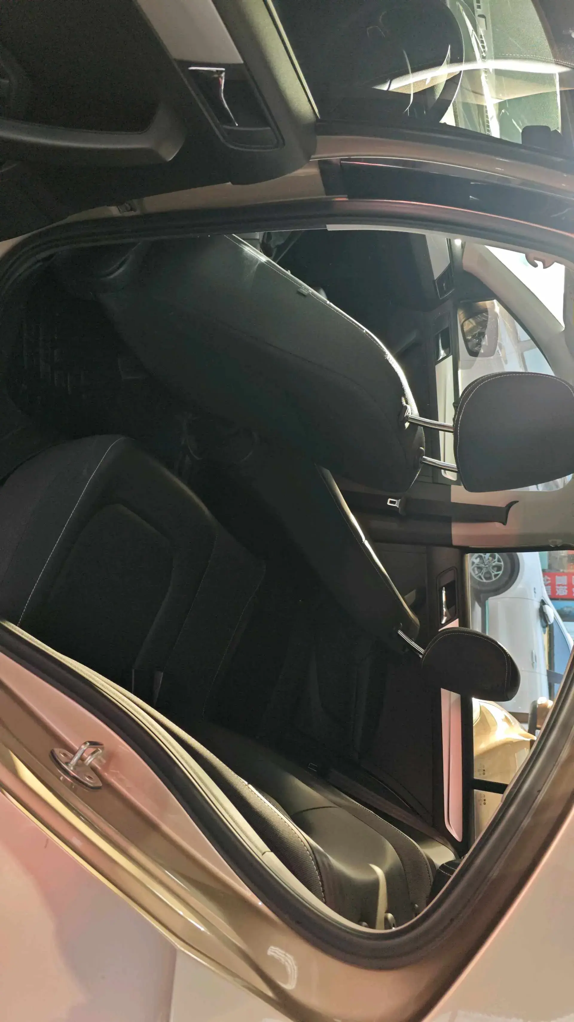 2020 SKODA RAPID thumbnail 4