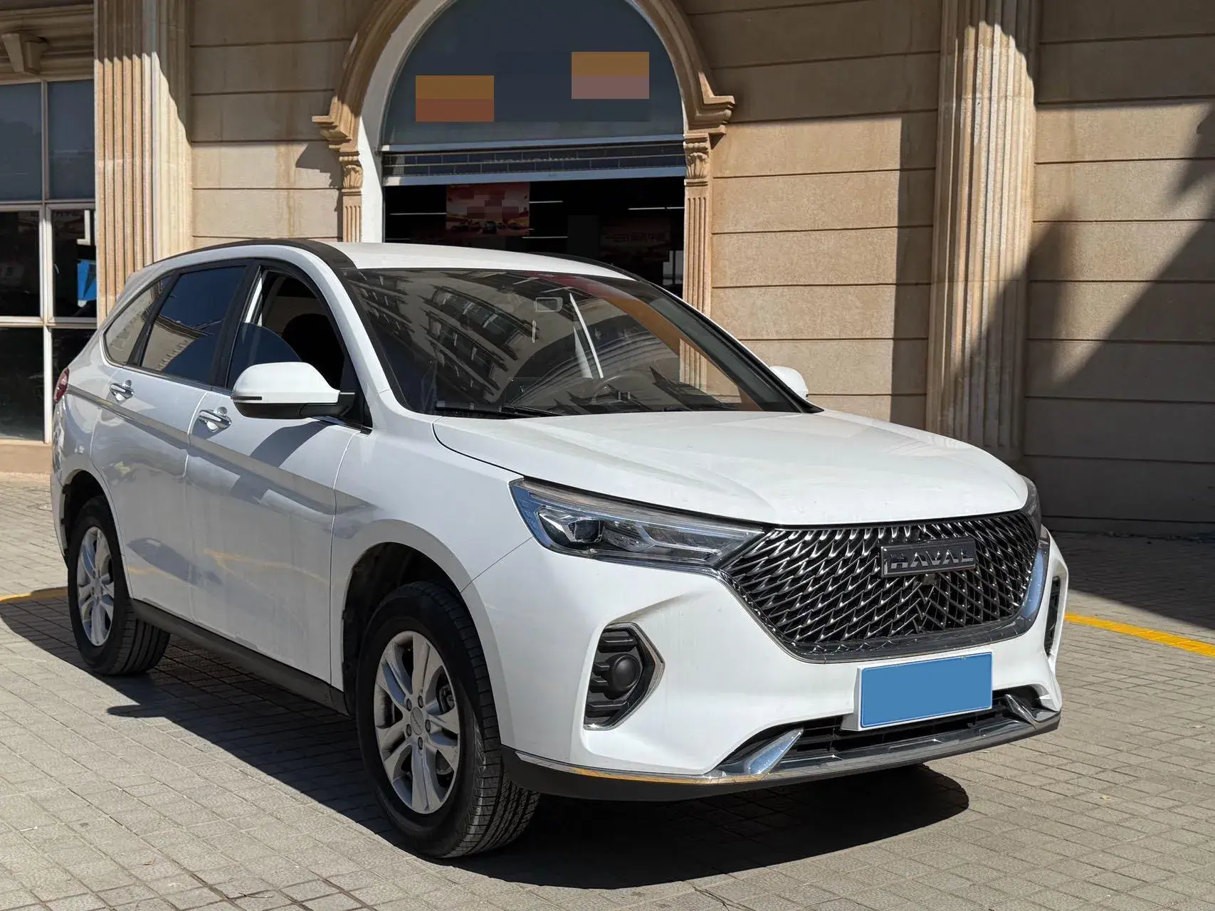 2023 HAVAL M6 thumbnail 2