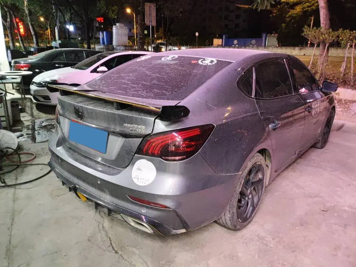 2021 MG MG6 thumbnail 2