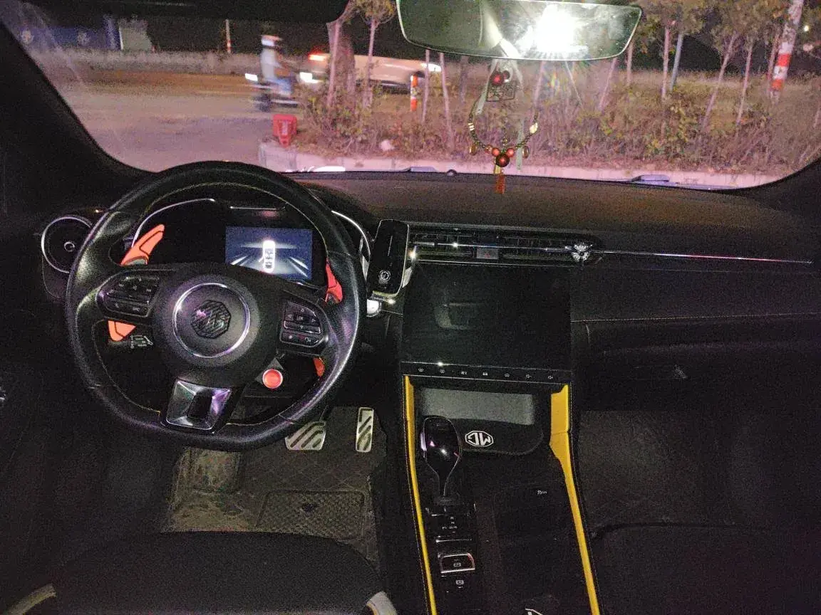 2021 MG MG6 thumbnail 3