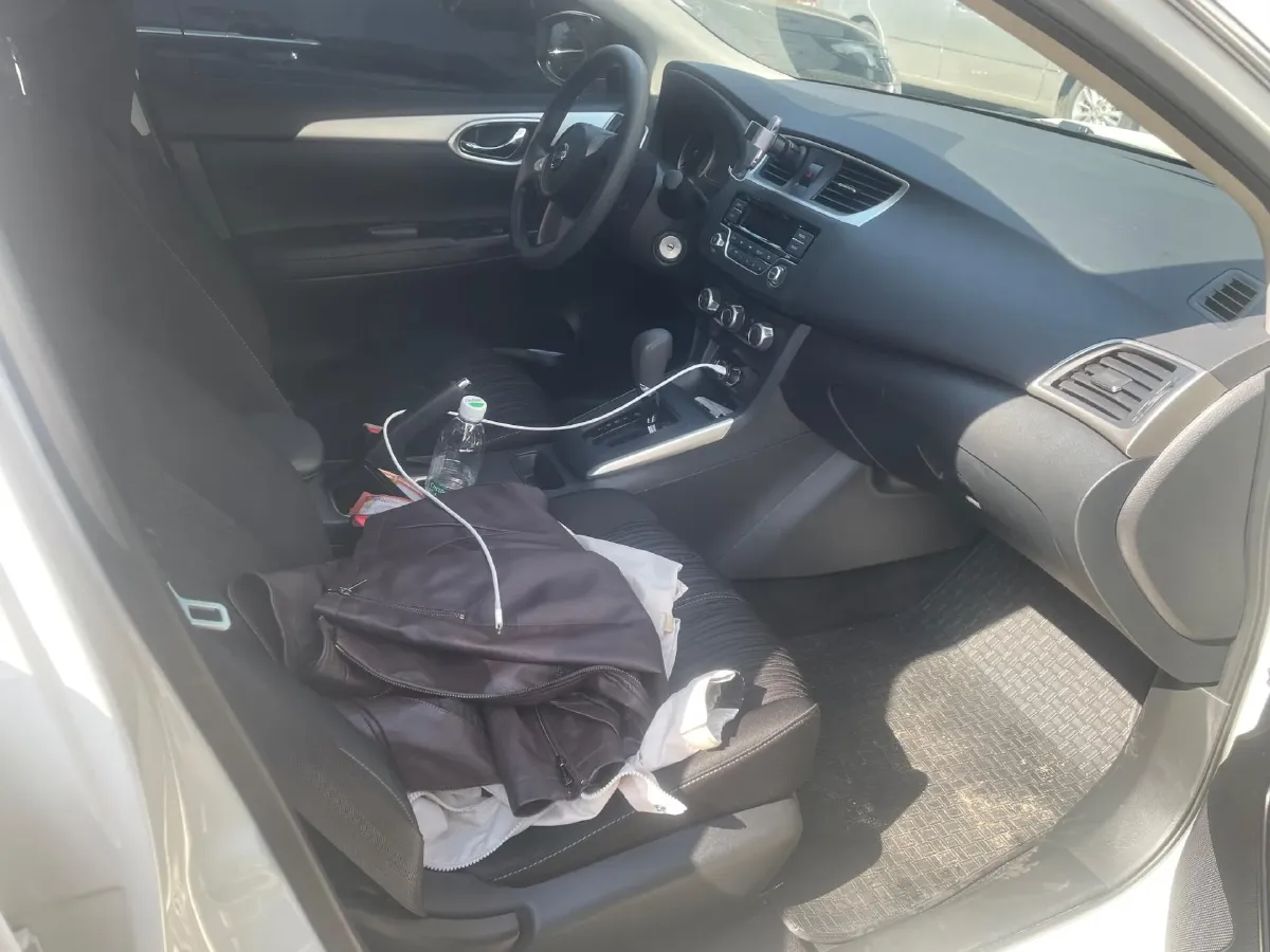 2024 Nissan Sylphy 1.6L 122HP L4 CVT,autocango,china used car exporter,china ev exporter,chinese used car exporter,chinese used ev exporter