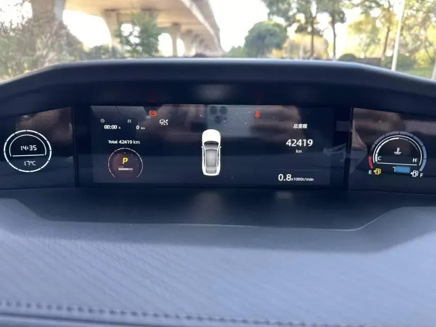 2022 ChangAn UNI-V 1.5T 188HP L4 7DCT,autocango,china used car exporter,china ev exporter,chinese used car exporter,chinese used ev exporter