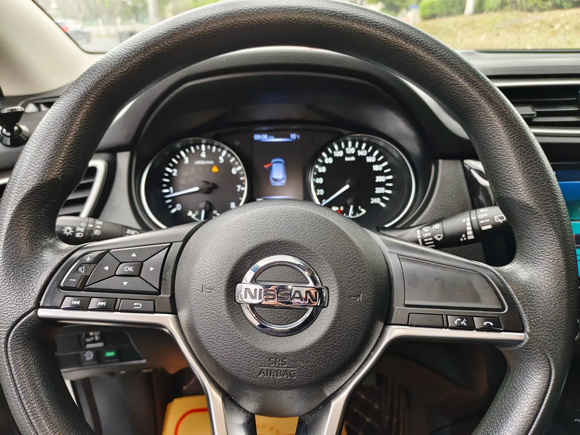 2021 NISSAN QASHQAI thumbnail 2