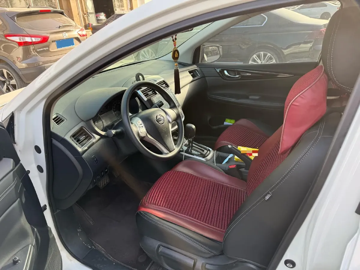 2023 Nissan Tiida 1.6L 122HP L4 CVT,autocango,china used car exporter,china ev exporter,chinese used car exporter,chinese used ev exporter