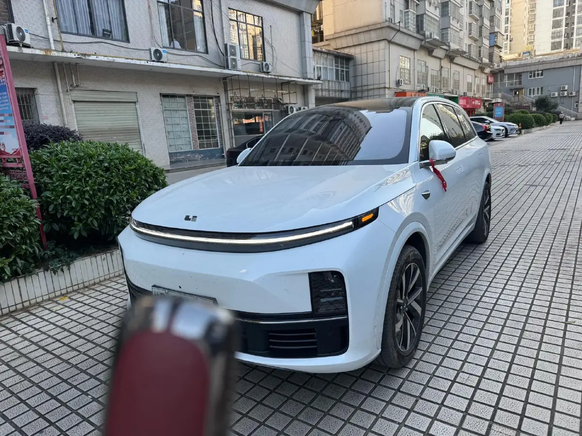 2023 Li L7 Range Extended 154HP REEV 40.9KWH