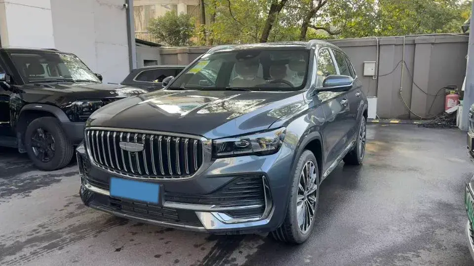 2025 Geely Monjaro 2.0T 238HP L4 8AT