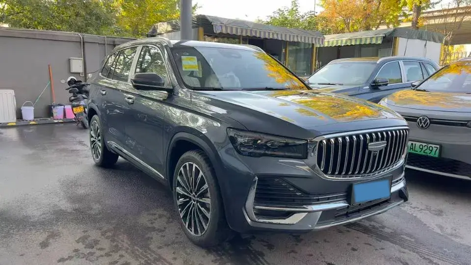 2025 GEELY MONJARO thumbnail 3