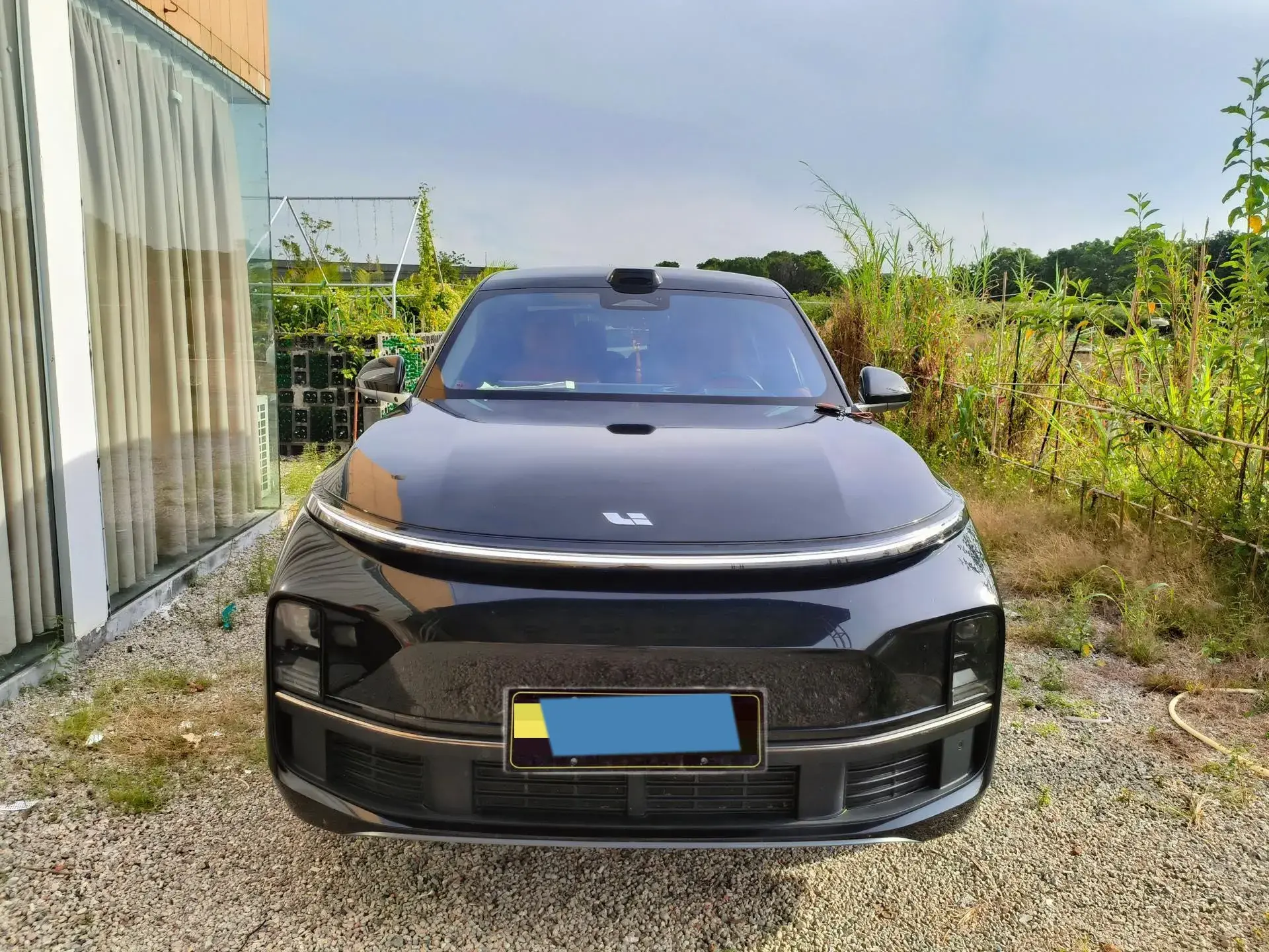 2022 LI L9 thumbnail 2