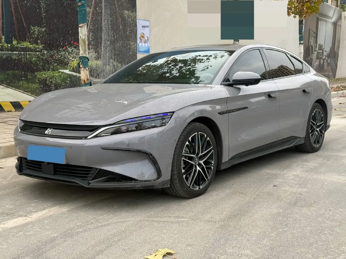 2025 BYD Han BEV 72KWH