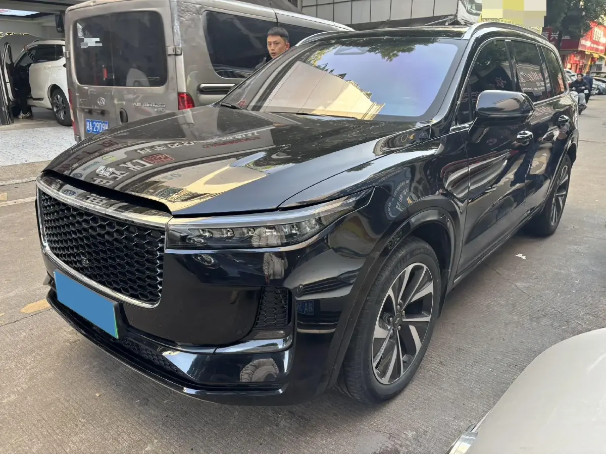 2021 Li ONE Range Extended 131HP REEV 40.5KWH